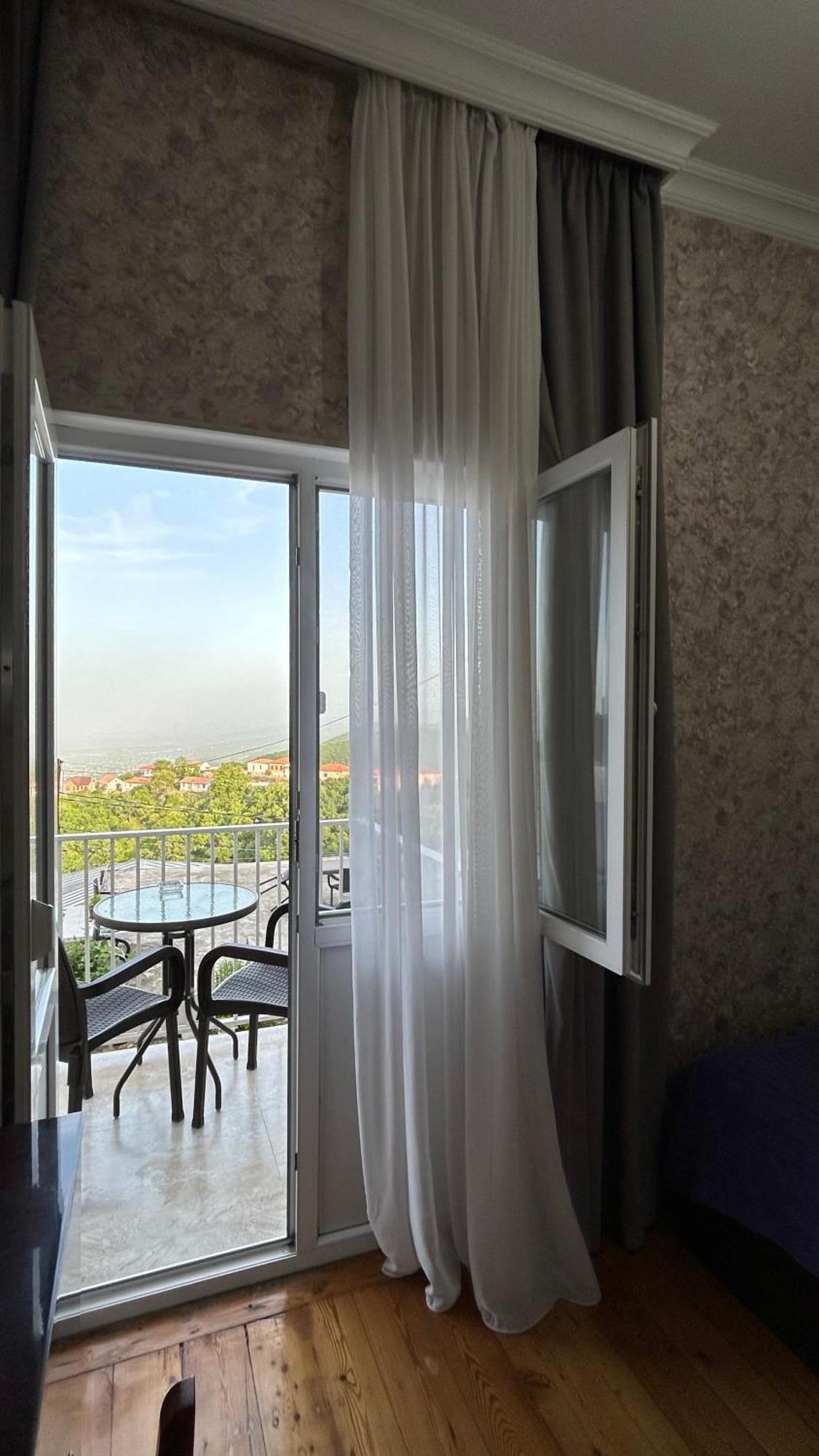 Guest House Maria Sighnaghi Bagian luar foto