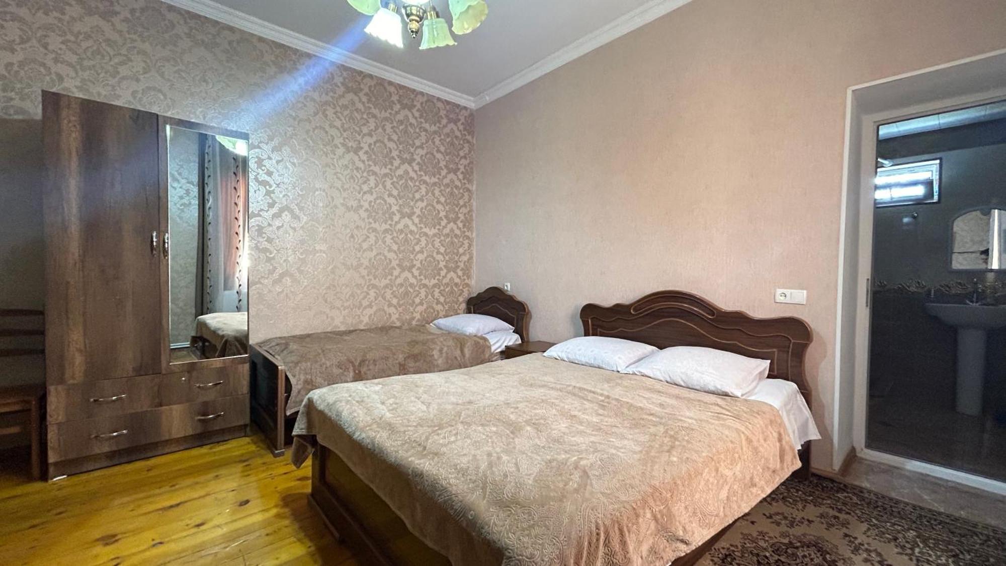 Guest House Maria Sighnaghi Bagian luar foto